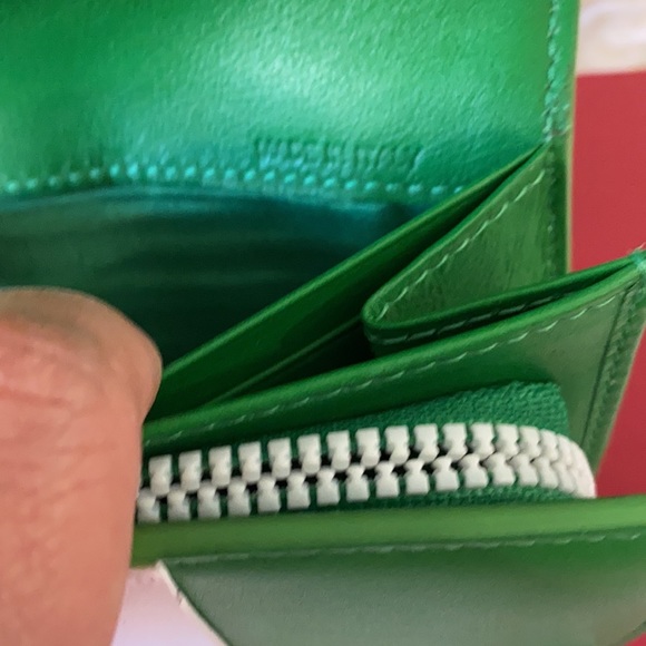 Valentino Garavani rock studs wristlet - Picture 7 of 17